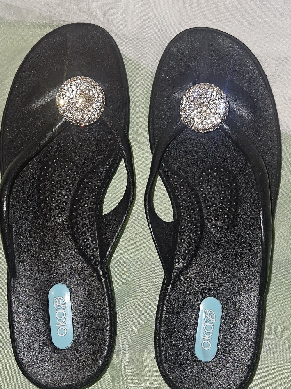 OKA b. Women's Black Rhinestone Thong Sandals